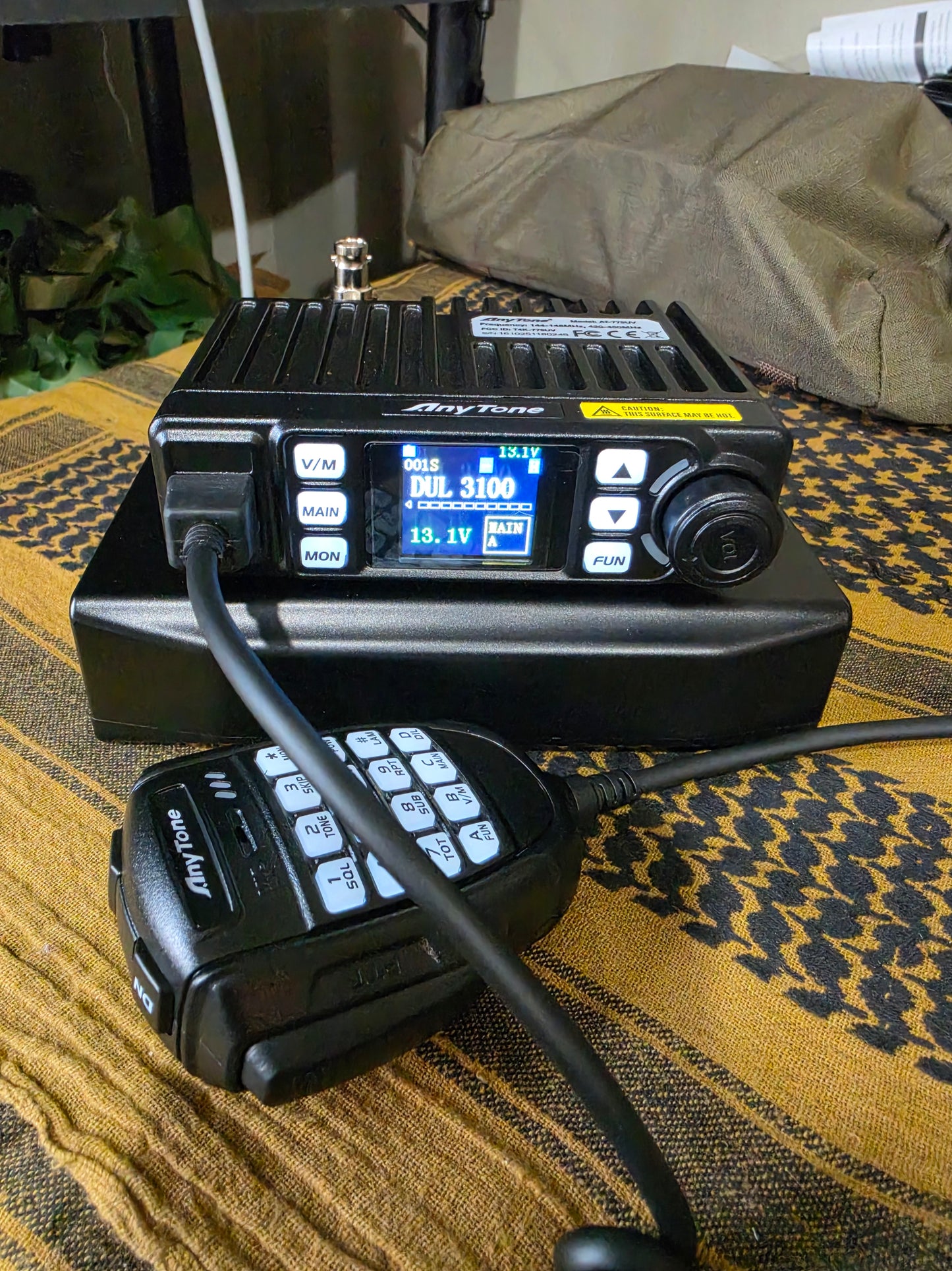 [PRE-ORDER] Micro 20-Watt Pouch Radio | Portable VHF/UHF Field Communications Radio